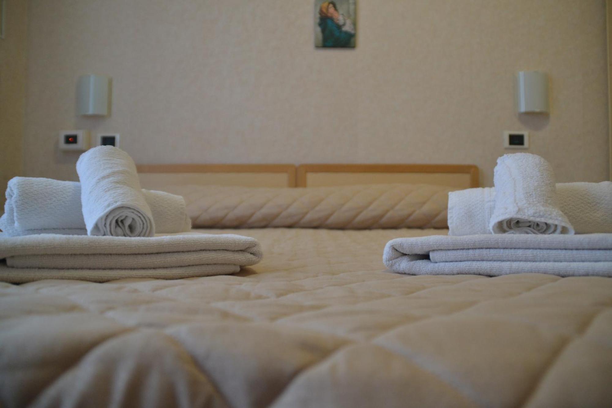 רימיני Hotel Bel Sogno מראה חיצוני תמונה